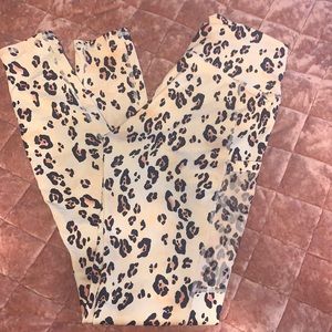 *NWOT* Fabletics Utility Leggings